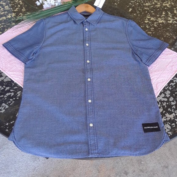 Calvin Klein Other - ⭐️ BOGO  Beautifully stitched CK men's shirt    NWT